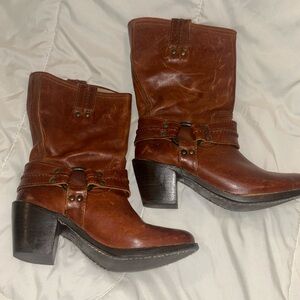 Frye Women's Tan Leather Heeled Boots